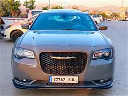 کرایسلەر 300